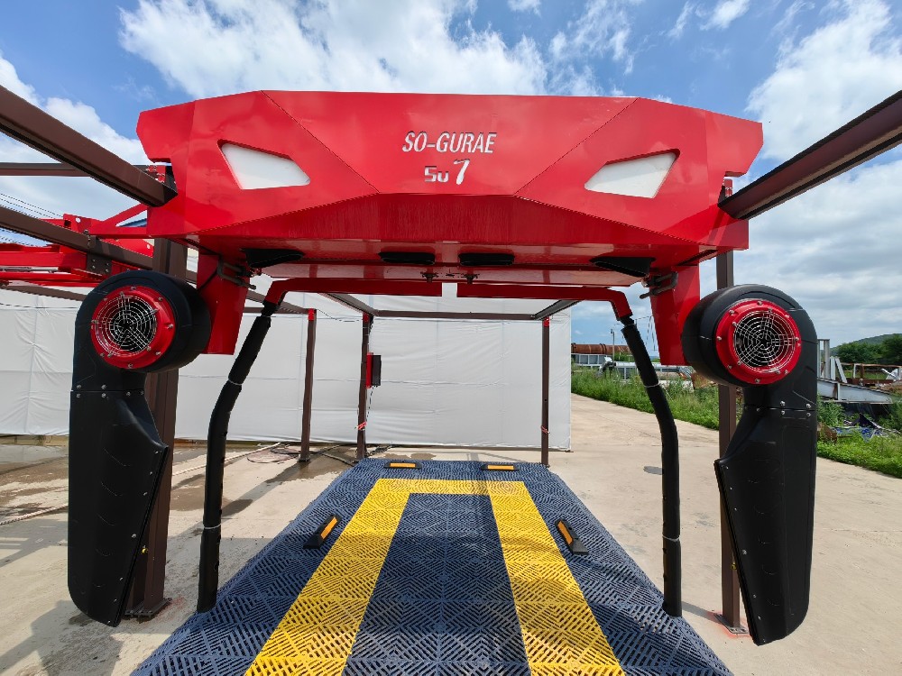 智能洗车机，只要人工开好头，就是赚钱的隐形霸主